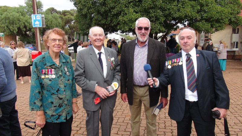 Barbara Neindorf, Mike Colbey, Cr John Neal, Rob McCarthy chat after the Robertstown Service