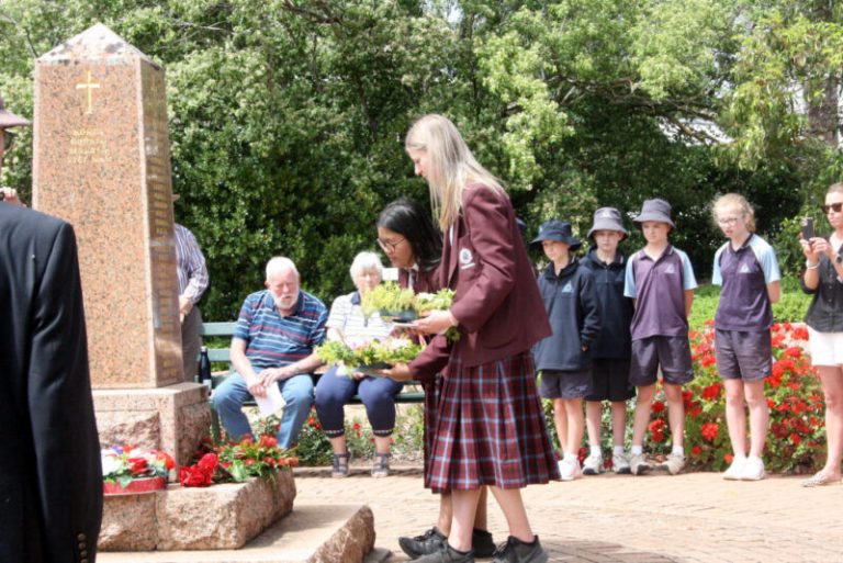 Eudunda Lays Wreaths For Remembrance Day 11th Nov 2020