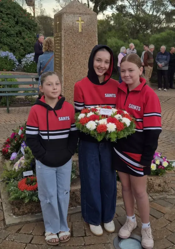 Saints Netball Girls - Macey Neumann, Rubi Neumann, Jade Clark